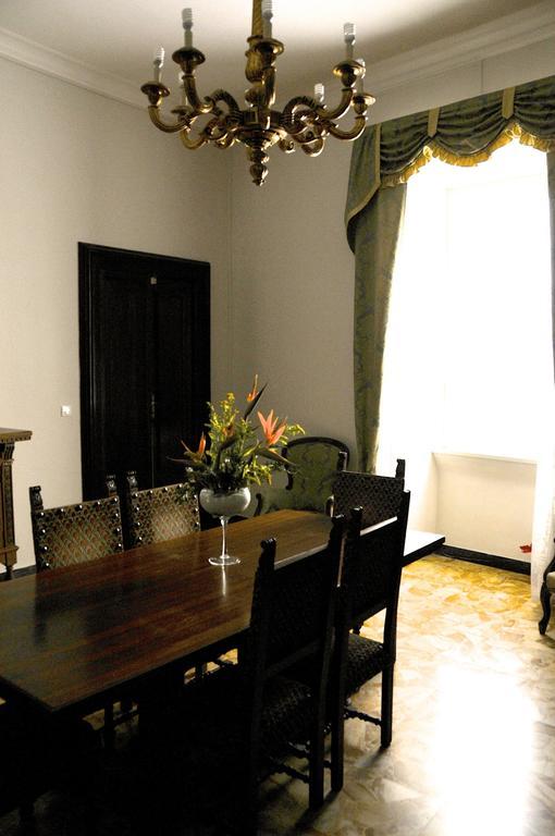 Alibrandi Palace Civitavecchia Luaran gambar