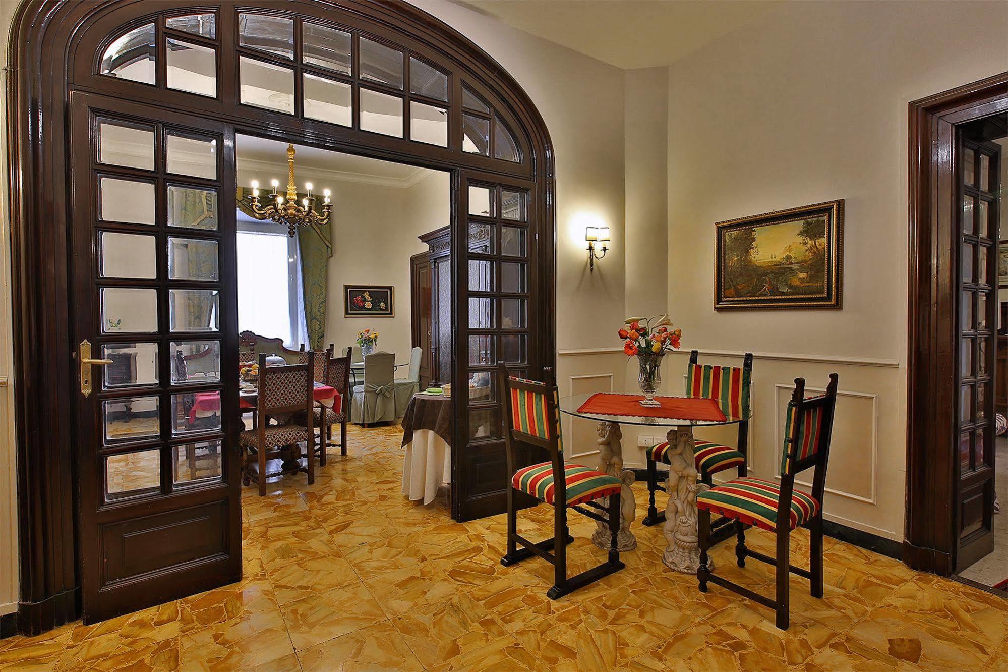 Alibrandi Palace Civitavecchia Luaran gambar